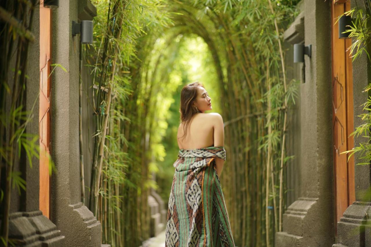 Puri Keraton Seminyak Vila Exterior foto